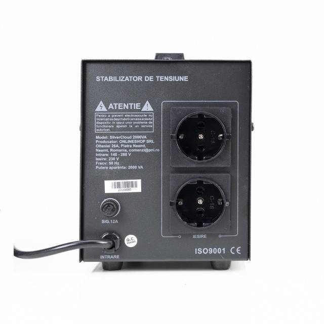 Stabilizator de tensiune SilverCloud 2000VA 1200W 9.1A iesire 230V ± 10%