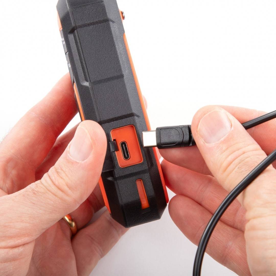 Statie radio portabila PMR Dynascan RUGGED 446MHz, 0.5W, 16CH, IP67