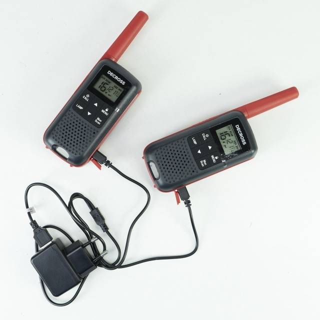 Statie radio portabila PMR PNI Decross DC63, 446MHz, 0.5W, 16CH, 1000mAh NiMH, IPx4, set 2 bucati