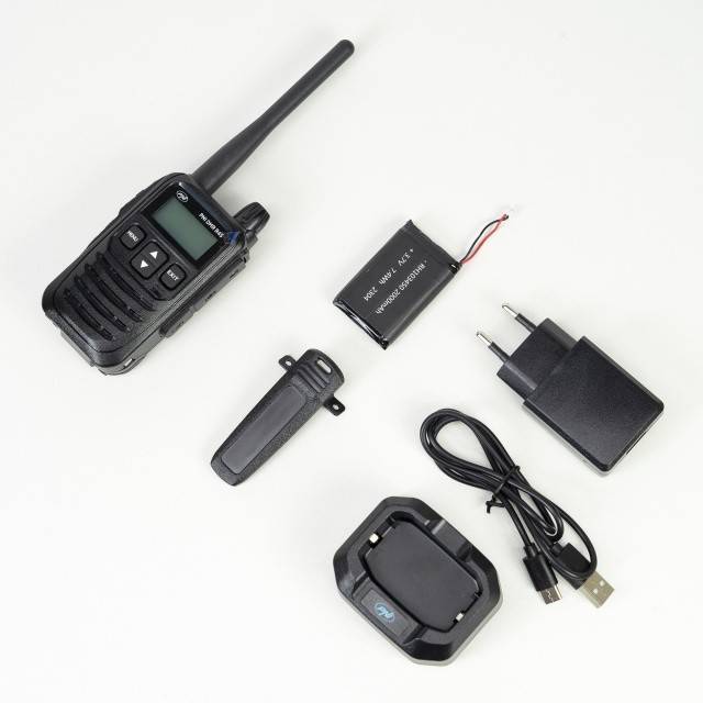 Statie radio portabila PNI DMR R45, digital si analogic, 446MHz, 16 canale digitale si 99 canale analogice, functie inregistrare voce, baterie Li-Ion