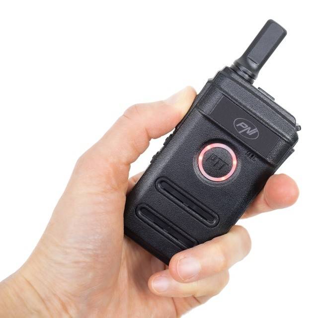 Statie radio portabila PNI PMR R10 PRO, 446MHz, 0.5W, 16 canale programabile, 16 PMR si tonuri 50 CTCSS si 104 DCS, Monitor, Scan