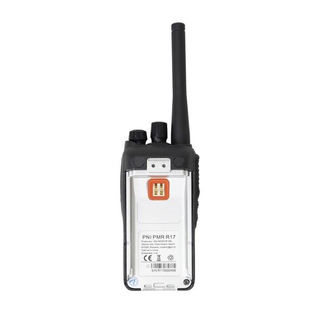 Statie radio portabila PNI PMR R17 446MHz, 0.5W, 16 canale PMR si tonuri 50 CTCSS si 104 DCS, programabila, Li-Ion 2200 mAh, IP68
