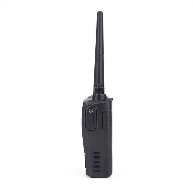 Statie radio portabila PNI PMR R18, 446MHz, 0.5W, 128 canale, 16 PMR si tonuri 50 CTCSS si 104 DCS, Radio FM, programabila, Waterproof IP67
