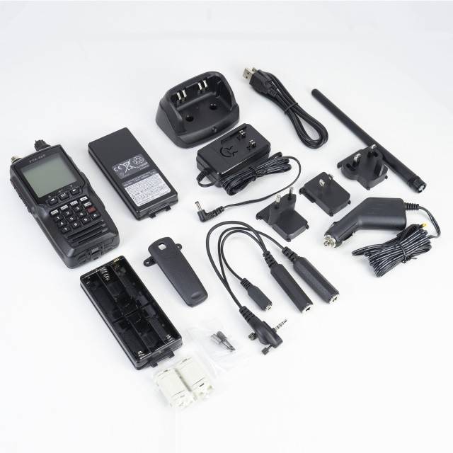 Statie radio portabila VHF Yaesu FTA450L pentru aviatie 118.000–136.975 MHz, 2200 mAh