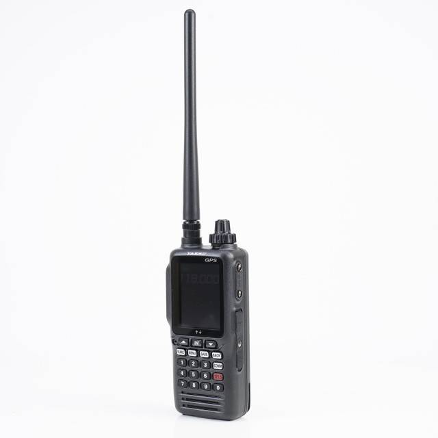 Statie radio portabila VHF Yaesu FTA850L pentru aviatie 118.000–136.992 MHz, 66 canale, 2200 mAh, IPX5