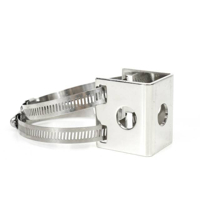 Suport metalic PNI SPA125, cu brida metalica, pentru montaj antena pe bara transversala
