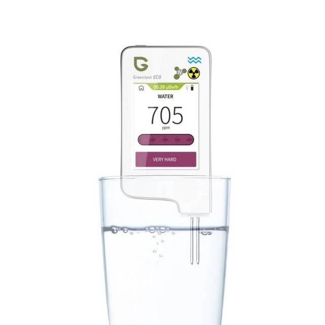 Tester digital Greentest ECO 6 pentru determinarea concentratiei nitratilor din fructe, legume si carne masurarea radiatiilor, si masurarea calitatii