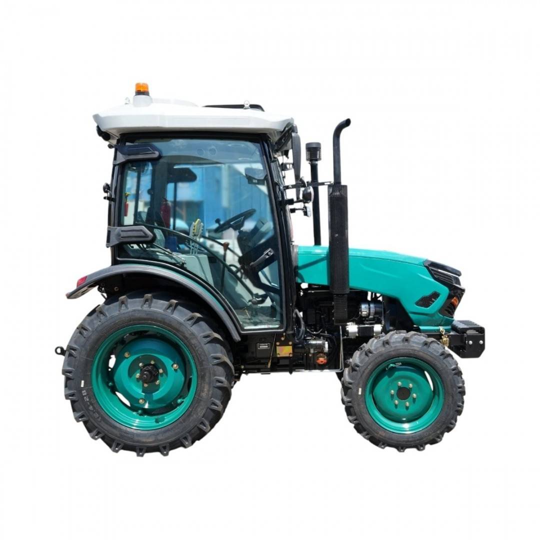 Tractor 60CP 4x4 cu cabina, motor YTO diesel, camere video, trapa KONIG 604