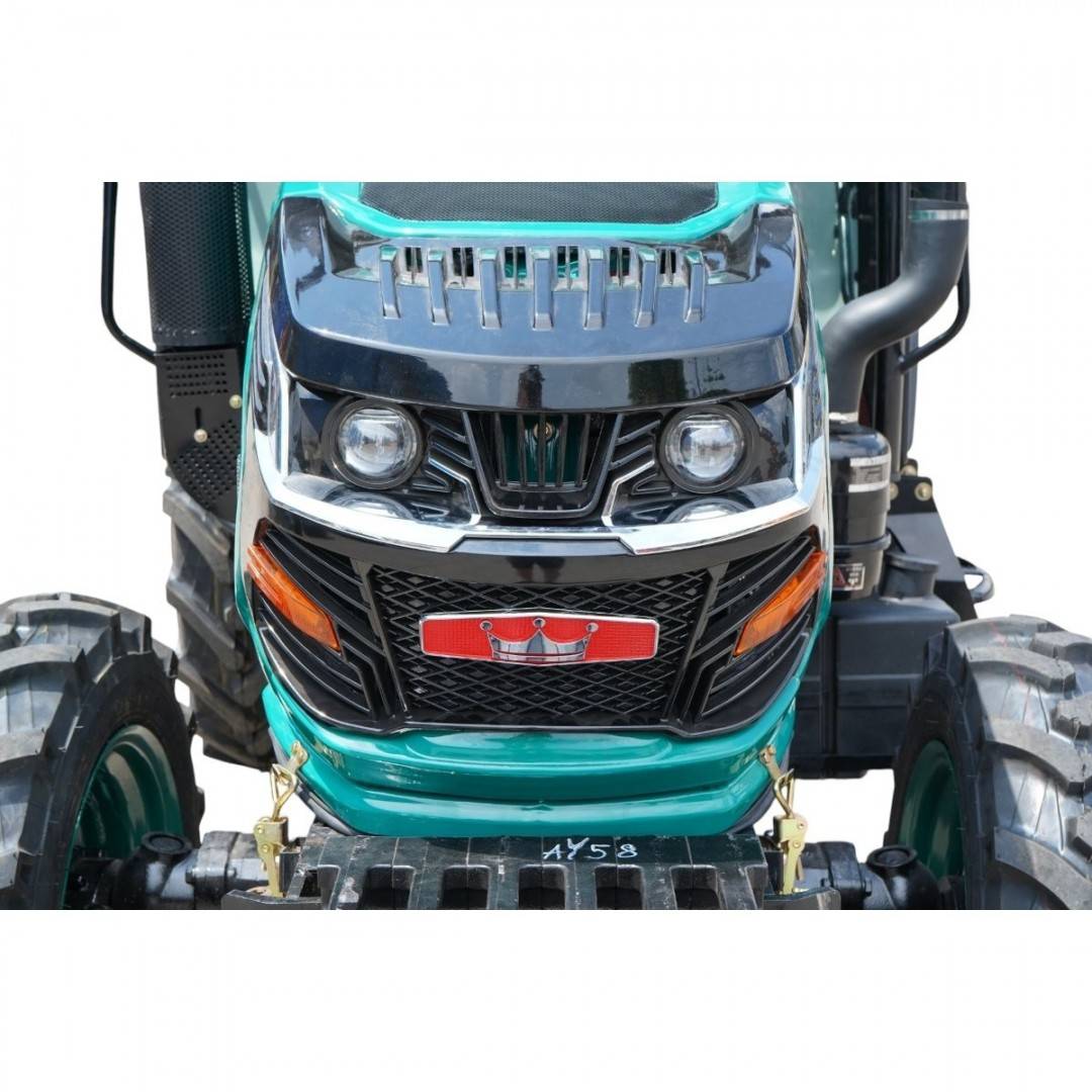 Tractor 60CP 4x4 cu cabina, motor YTO diesel, camere video, trapa KONIG 604