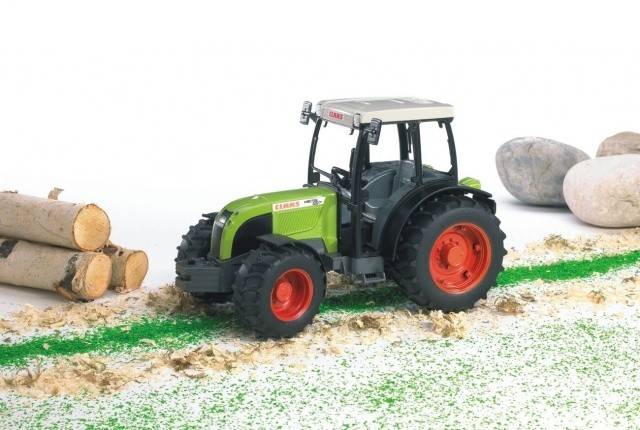 Tractor Claas Nectis 267 F - Bruder 2110 scara 1:16
