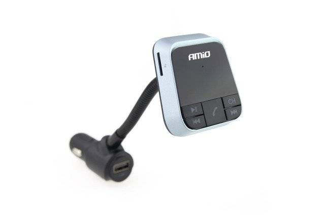 Transmițător FM Bluetooth cu încărcător 2,4A