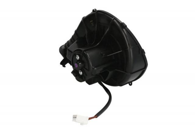 Ventilator habitaclu